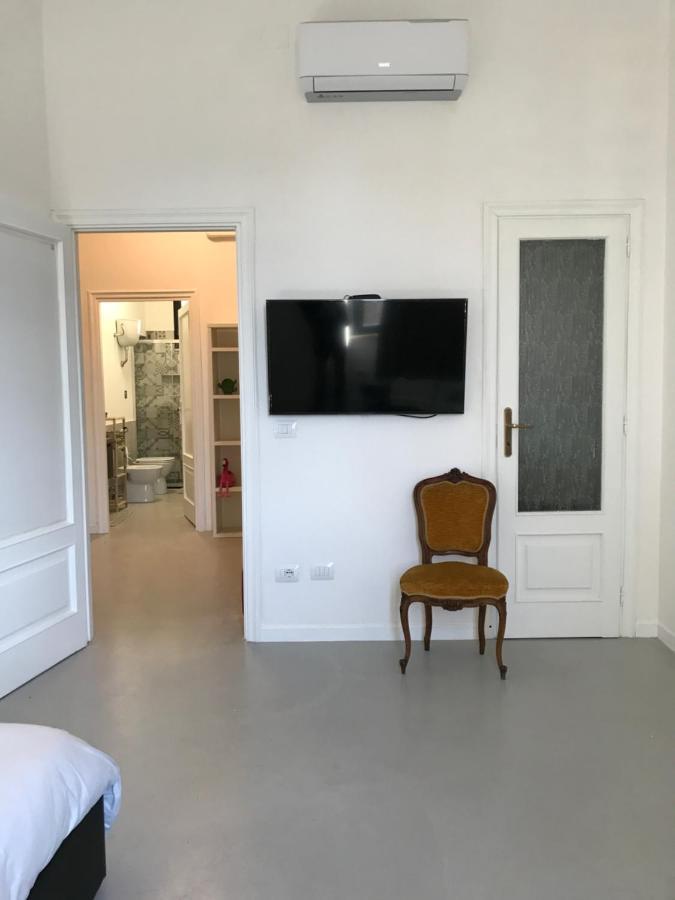 Palazzo Pilo Bed and Breakfast Sassari Exteriör bild