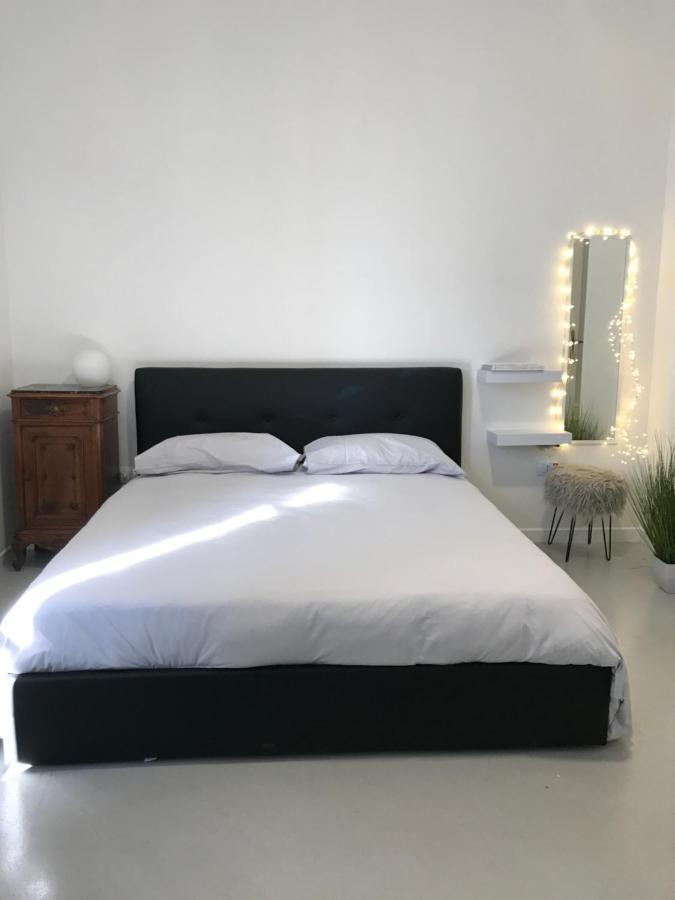 Palazzo Pilo Bed and Breakfast Sassari Exteriör bild