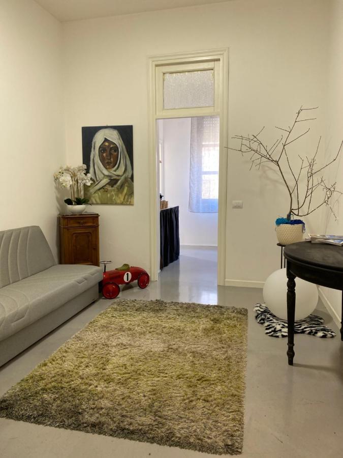 Palazzo Pilo Bed and Breakfast Sassari Exteriör bild